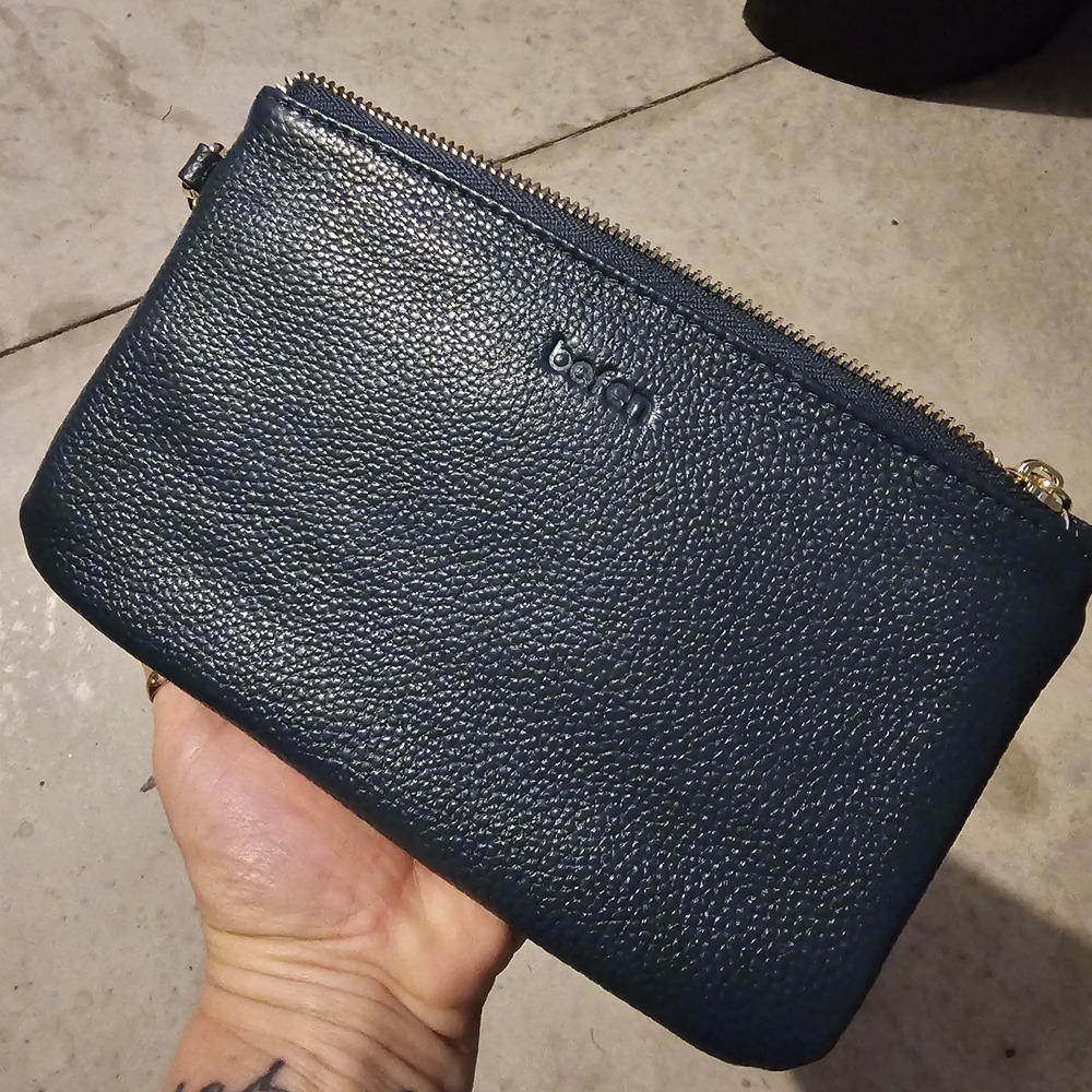 Italian Pebbled Leather Teal Green Wristlet Clutch 8x5